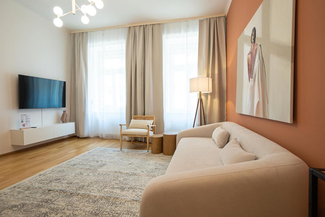Bright 3-Room Apartment With A King-Size Bed Вена Экстерьер фото