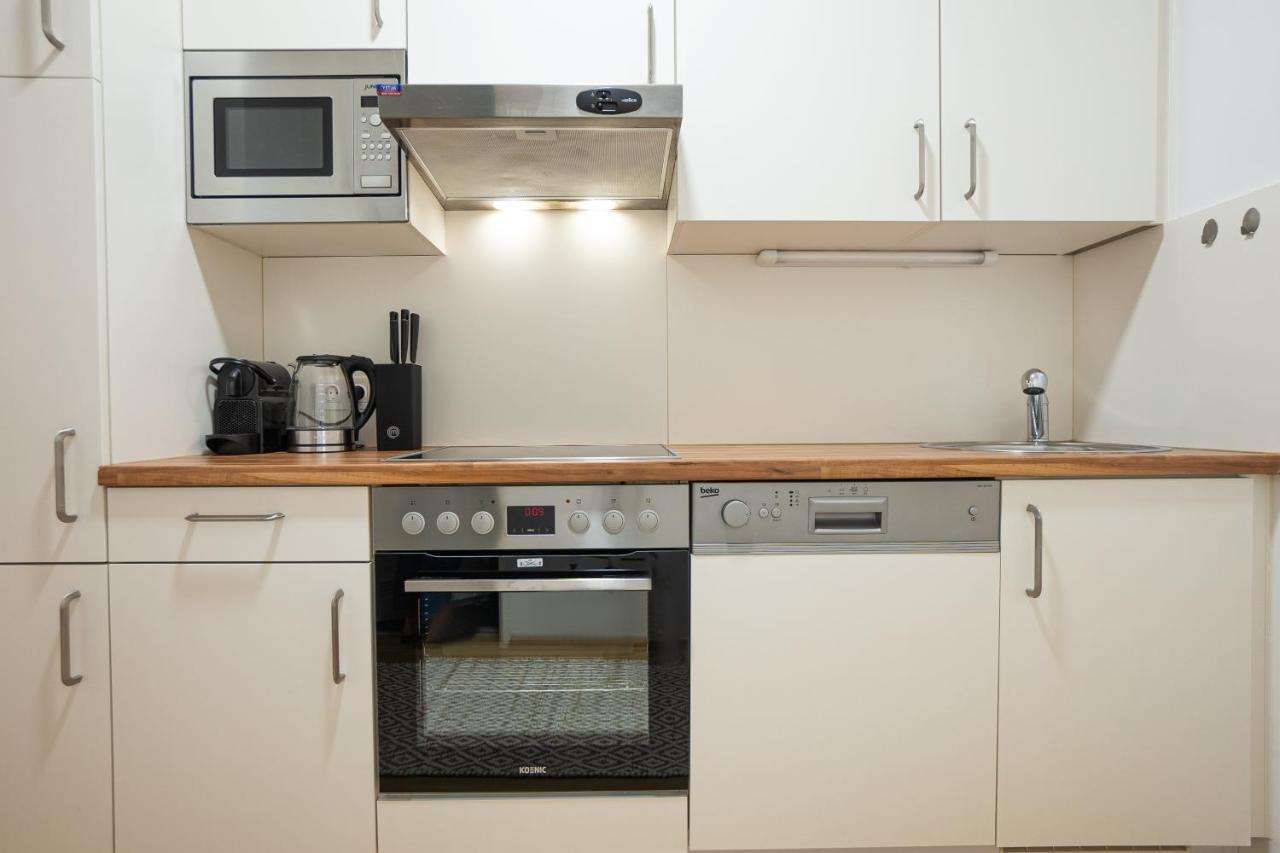 Bright 3-Room Apartment With A King-Size Bed Вена Экстерьер фото
